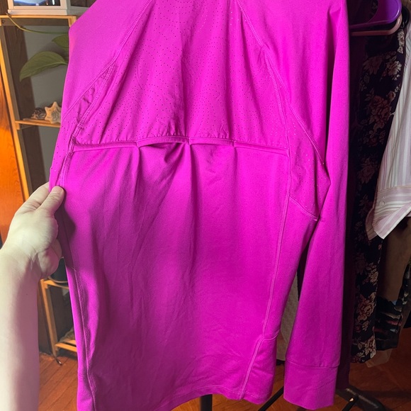 Hot Pink women’s size XL performance jacket. - Picture 3 of 3
